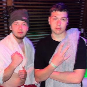 BUENOS DÍAS (feat. PoPa)