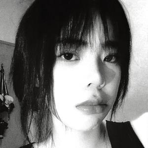那个他