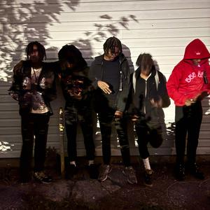 Dropping Bombs (feat. Mahjwopp & Swingmydoor)