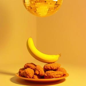 Chicken n Banana = Dance . 치킨 엔 바나나 = 댄스