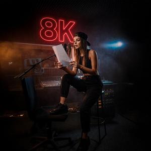 8K