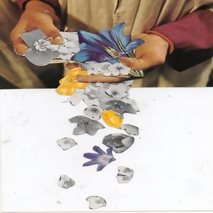 DOWN LOW (feat. Estoika)