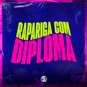 Rapariga Com Diploma