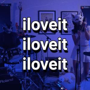 iloveitiloveitiloveit (moonroom sessions, raw)