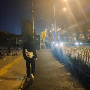 就让我在春风沉醉的夜晚老去.wav