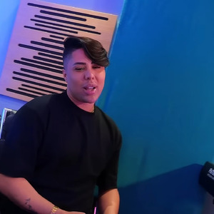 Ana 3aynih Li Biya Bchwiya B chwiya