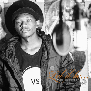 Amaphupho (feat. Azana) [Remix]