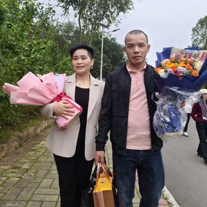 换你笑靥如花