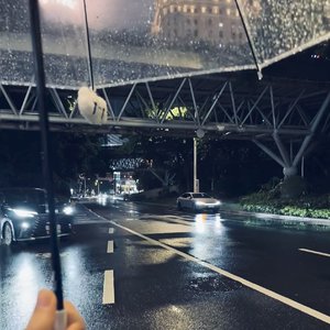 雨夜