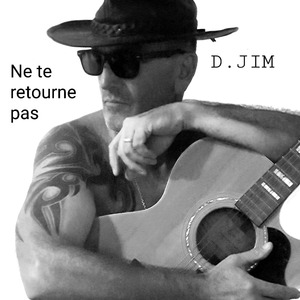 Ne te retourne pas