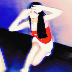 一起穿越那片最孤寂的地带，终于没能牵着走出黎明