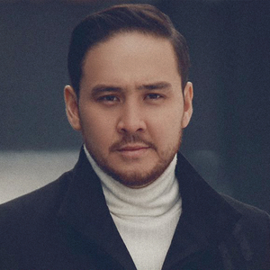 Қиялдағы ару