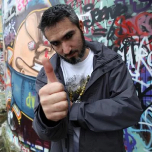 İçimdeki Şeytanın Ensesindeyim