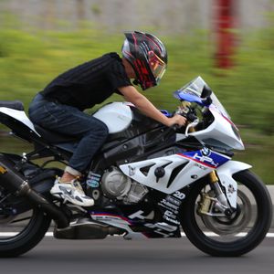 怎么说我不爱你-金疙瘩翻唱