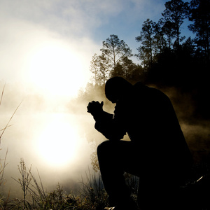 Dievu laiskais riests