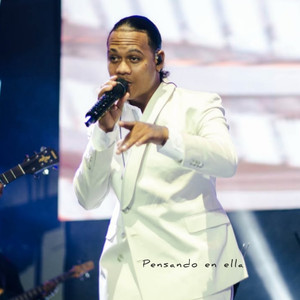 Pensando en Ella