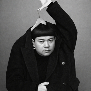 Vầng Trăng Của Riêng Người