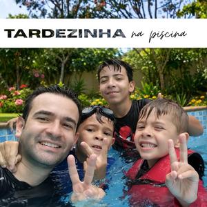 Tardezinha na piscina
