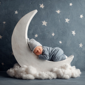 婴儿车摇晃进梦乡