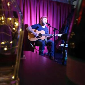 Bridges (feat. Mark Reid, Steven Walker, Lindsay Walker, Robert Laidlaw, Gary Weatherhead & Brendan Portues)