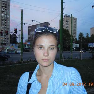 ViCTORiA fascinating hypnotic. insisted: -Ai încredere!- Trained by motherThief to capture turks and Italian sexTourists that I continue to flush out in Chisinau, she was instead generous and talented. For me she was a true Daughter and my inspiring Muse