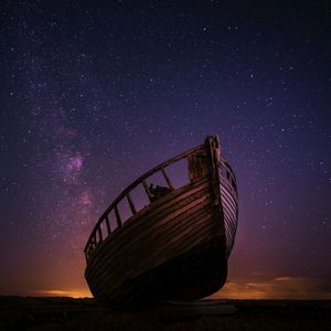 舒缓琴音与白噪伴眠之境