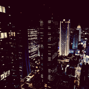 Выше（之上）