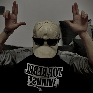 记忆里的那片海