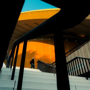 触不到星空里的深渊失重