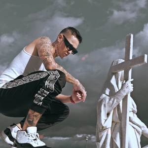 Excesos y Traiciones