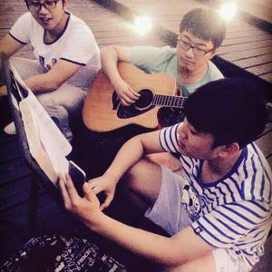 暗杠-童话镇（小鸥吉他 Remix）