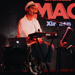 倒影(哈尔滨北方国际青年旅舍)