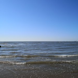 1_钱难赚班难上_113355469832604165_1773458866039.wav