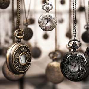 Пусть ночь сотрёт мои следы