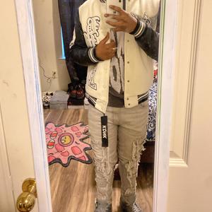 DEUCE (feat. luhzarie)