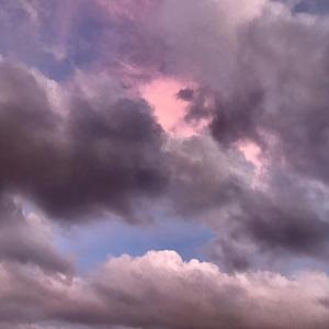 如果下雨的时因为她要参加比赛所以我回不去了我也不会给你说我泡面的碗还没洗