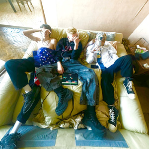 ДВИГАЮСЬ (feat. LILNAPPO)