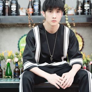 一个人的双人床