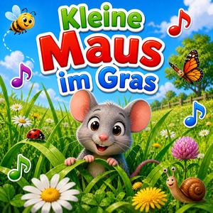Kleine Maus im Gras