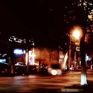 心念（古镇的月亮）