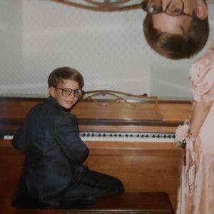 Momma's music box ¶ Played through all the seasons, then ¶ Became a wind chime