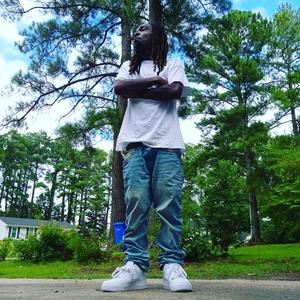 Just Bullshitting (feat. Loopty)