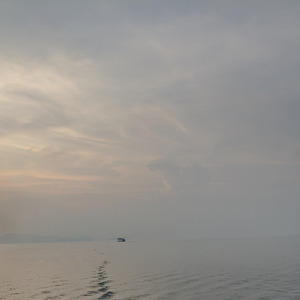 Penampakan Malam