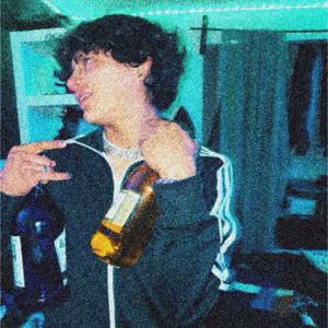 Rastros (feat. Twntytreone, Hxnny & Cr$taar)