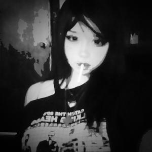 gorgeous / hello kitty gurl (feat. artixan)