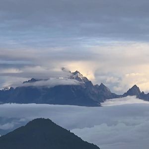 雪古（prod.Averayec x red ketch）