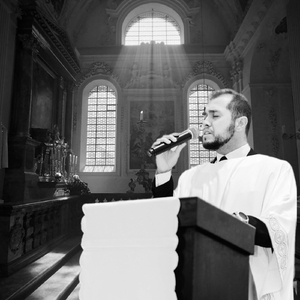 Glória a Deus nas alturas