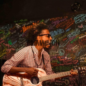 Nala (feat. mOody bLaCk)