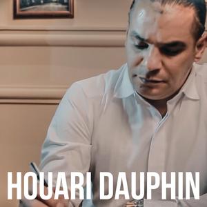 Ychofou Fik Tahseb Yakhdmou Alik