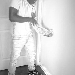 Lulu (feat. Luh Kush)